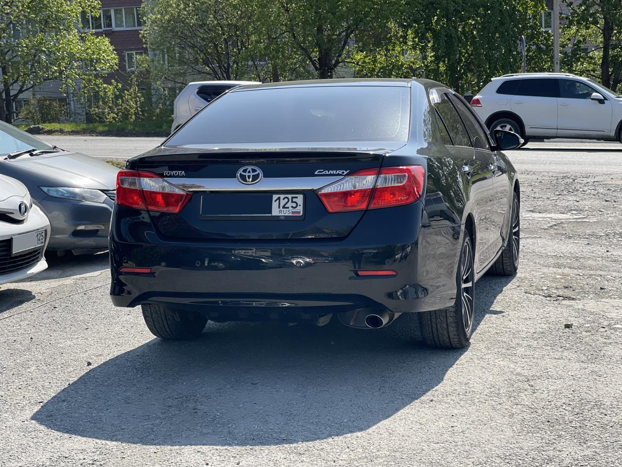 TOYOTA Camry 2012 год