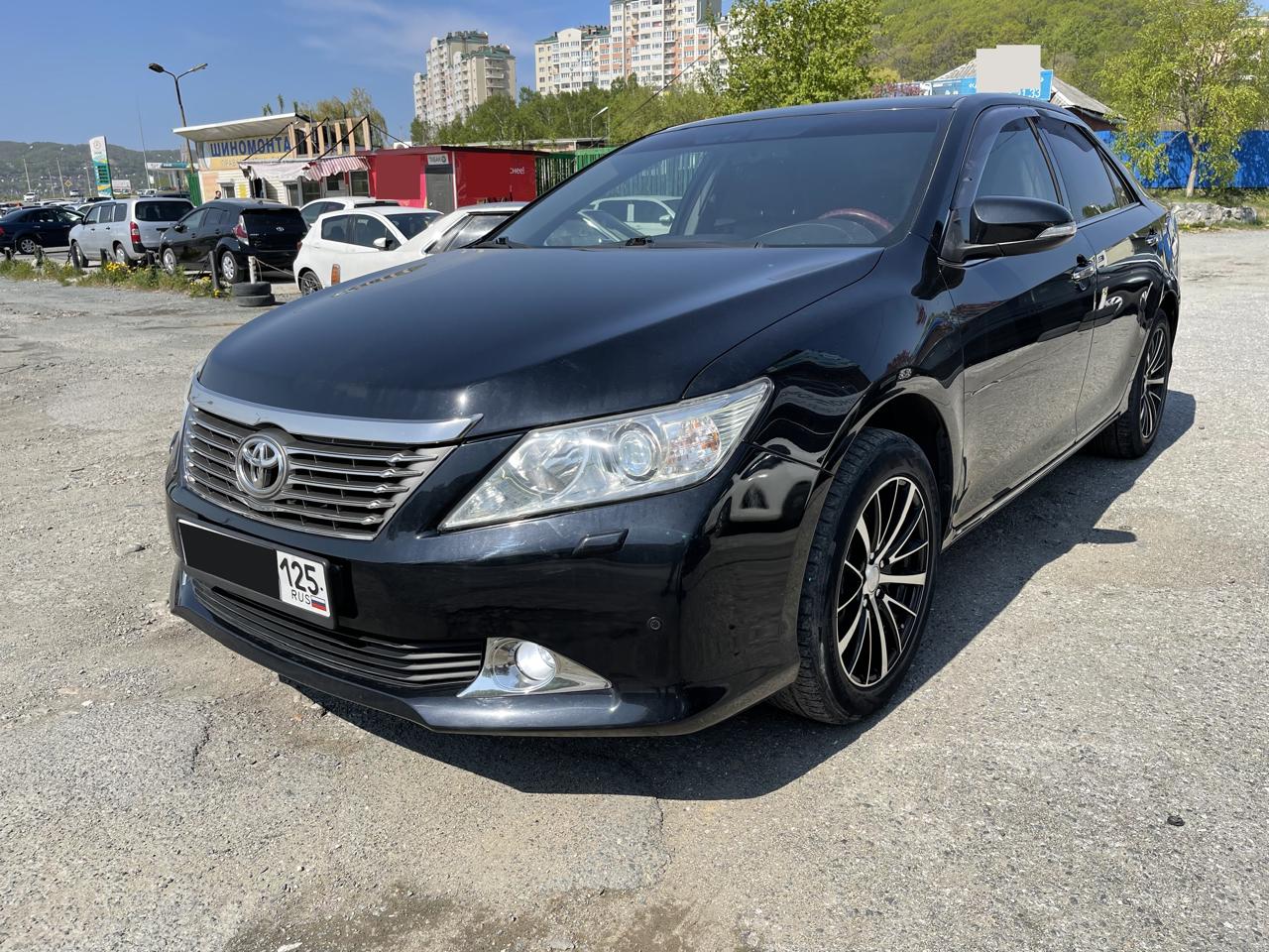 TOYOTA Camry 2012 год