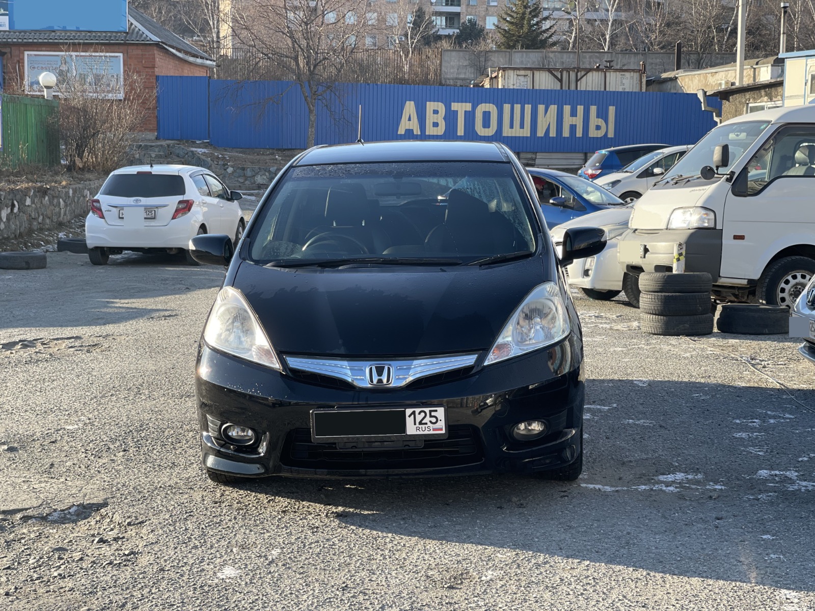 HONDA Fit Shuttle 2012 год