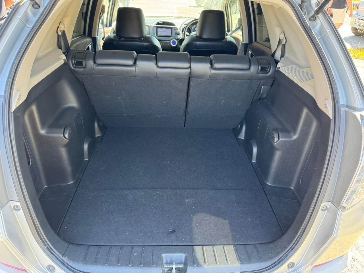 HONDA Fit Shuttle 2011 год