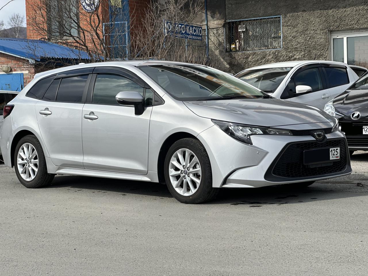 TOYOTA Corolla Touring