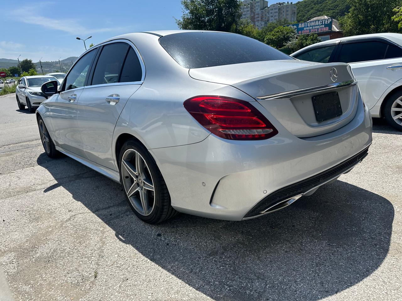 Mercedes-Benz C-Class
