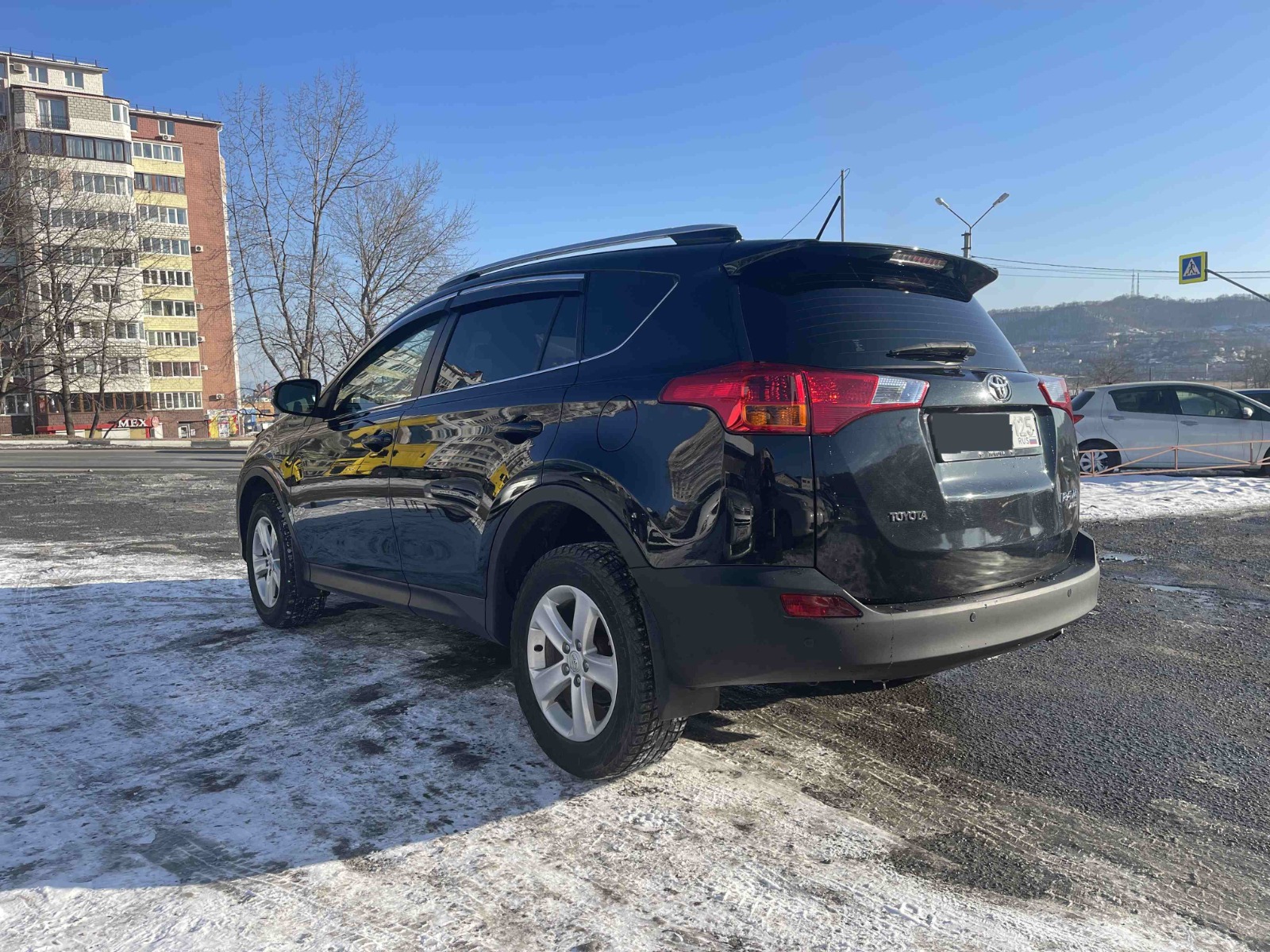 TOYOTA RAV4 Левый руль